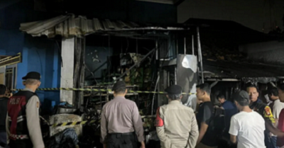 Nyalakan Korek Dekat Bensin, Pria di Jakbar Terbakar 80 Persen