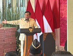 Presiden Prabowo: Hukum Jangan Tumpul ke Atas, Tajam ke Bawah